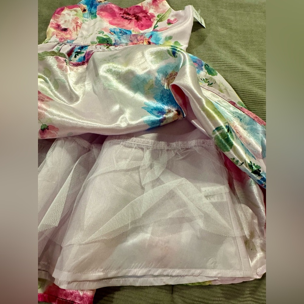 NWT Floral Kids Dress - Picture 3 of 7